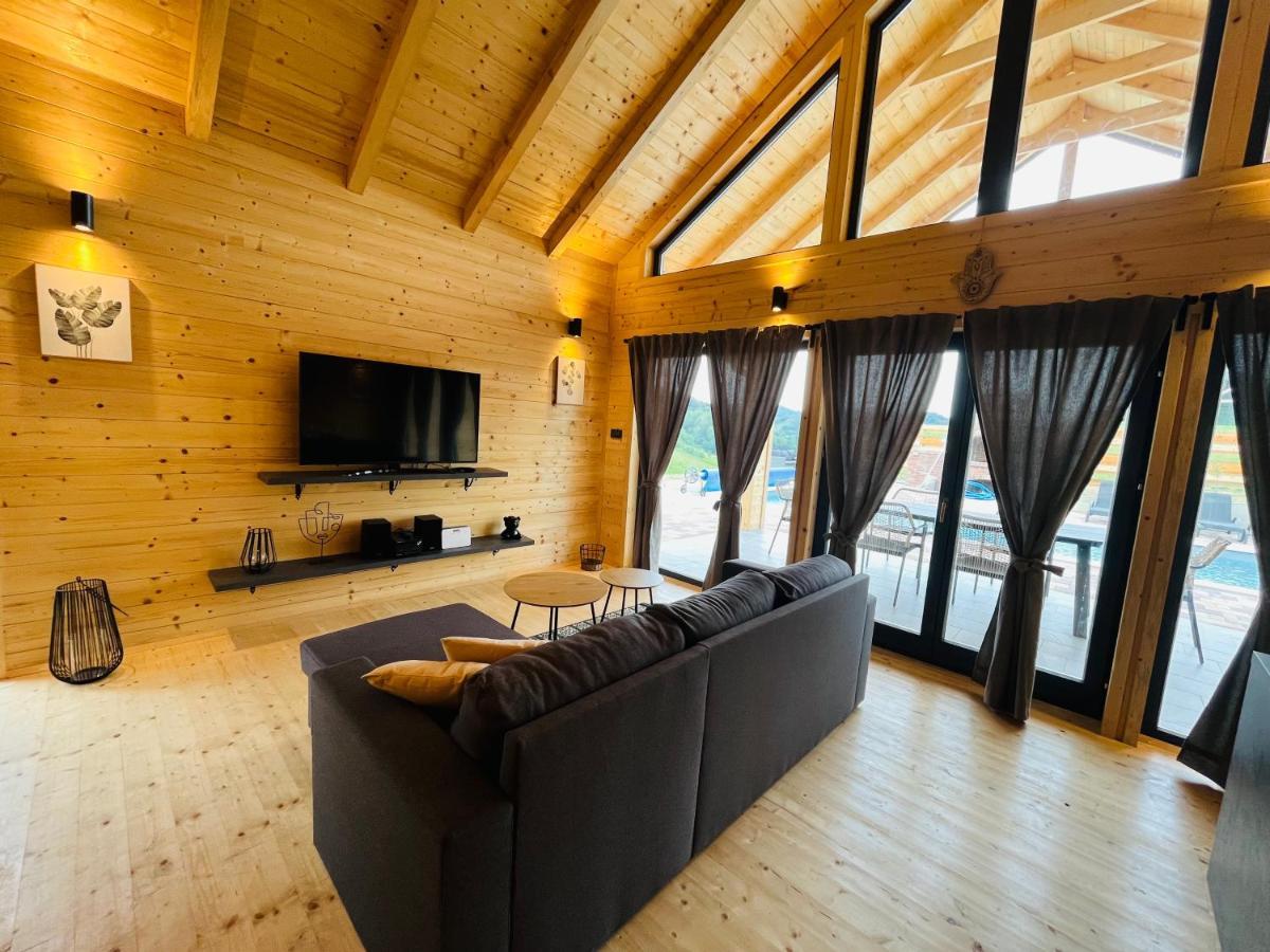 Holiday House Adamo Selno Exterior photo